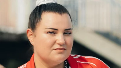 alyona alyona и PROBASS ∆ HARDI выпустили трек "Роздам сповна"