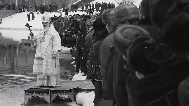 У Великій Британії вийде книга з рідкісними фотографіями Києва 90-х років - фото 553272