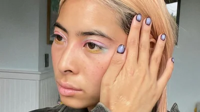 Колір аури - новий тренд манікюру, який прийшов до нас з Америки