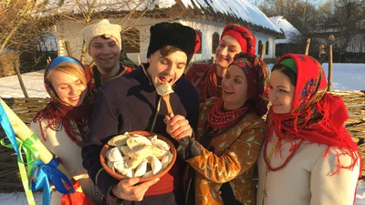 Когда Масленица в 2023 году в Украине