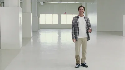 Джим Керри продает дом, в котором жил 30 лет – смотрим, что там внутри