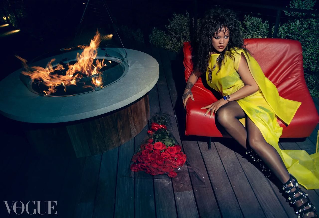 Сімейна фотосесія: вагітна Ріанна з сином і коханим ASAP Rocky на обкладинці Vogue - 553776 Сімейна фотосесія: вагітна Ріанна з сином і коханим ASAP Rocky на обкладинці Vogue - фото 553776