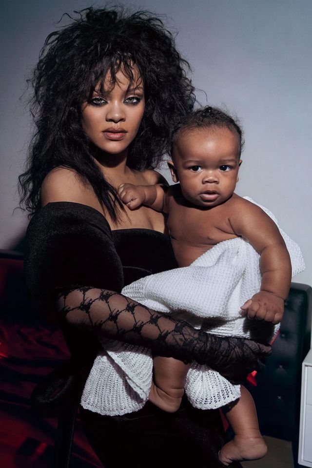 Семейная фотосессия: беременная Рианна с сыном и любимым ASAP Rocky на обложке Vogue - фото 553777