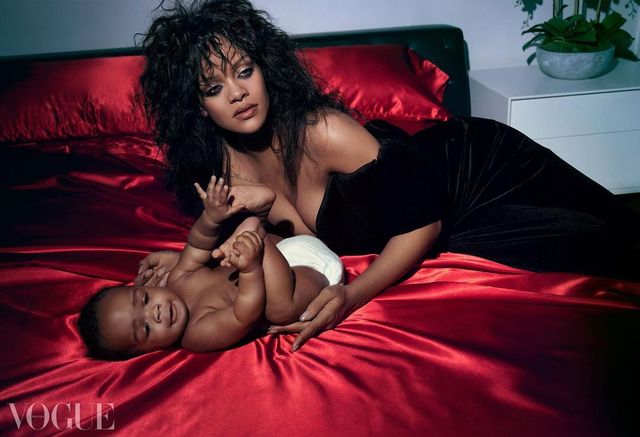 Сімейна фотосесія: вагітна Ріанна з сином і коханим ASAP Rocky на обкладинці Vogue - фото 553781