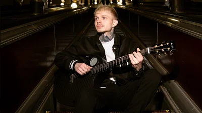 Финалист Нацотбора DEMCHUK выпустил трек "Ножі" об экс-возлюбленных