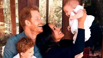 Гарри и Меган окрестили свою 2-летнюю дочь и пригласили на событие королевскую семью