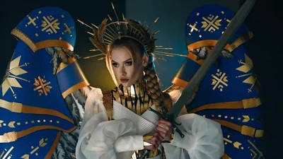 Украинка Виктория Апанасенко выиграла в конкурсе национальных костюмов на Мисс Вселенная