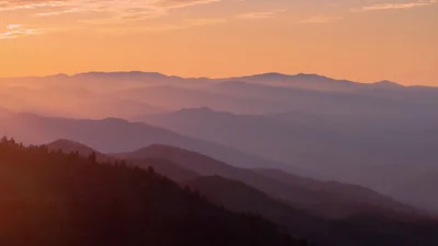 Назвали 10 найкращих туристичних пам'яток світу