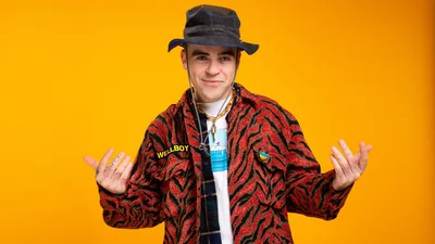 Зірковий бліц: Wellboy про дитячу мрію стати священником і чи вільне його серце