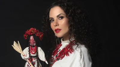 NK випустила новий трек "Душа", у якому стильно заміксувала реп і фольк