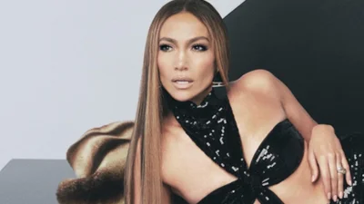 Улюблена вправа Джей Ло, яка допомагає швидко спалити калорії