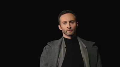 Лидер группы "Корупція" Миша Крупин представил новую песню "До краю світу"