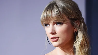 Тейлор Свифт разошлась с бойфрендом после 6 лет отношений