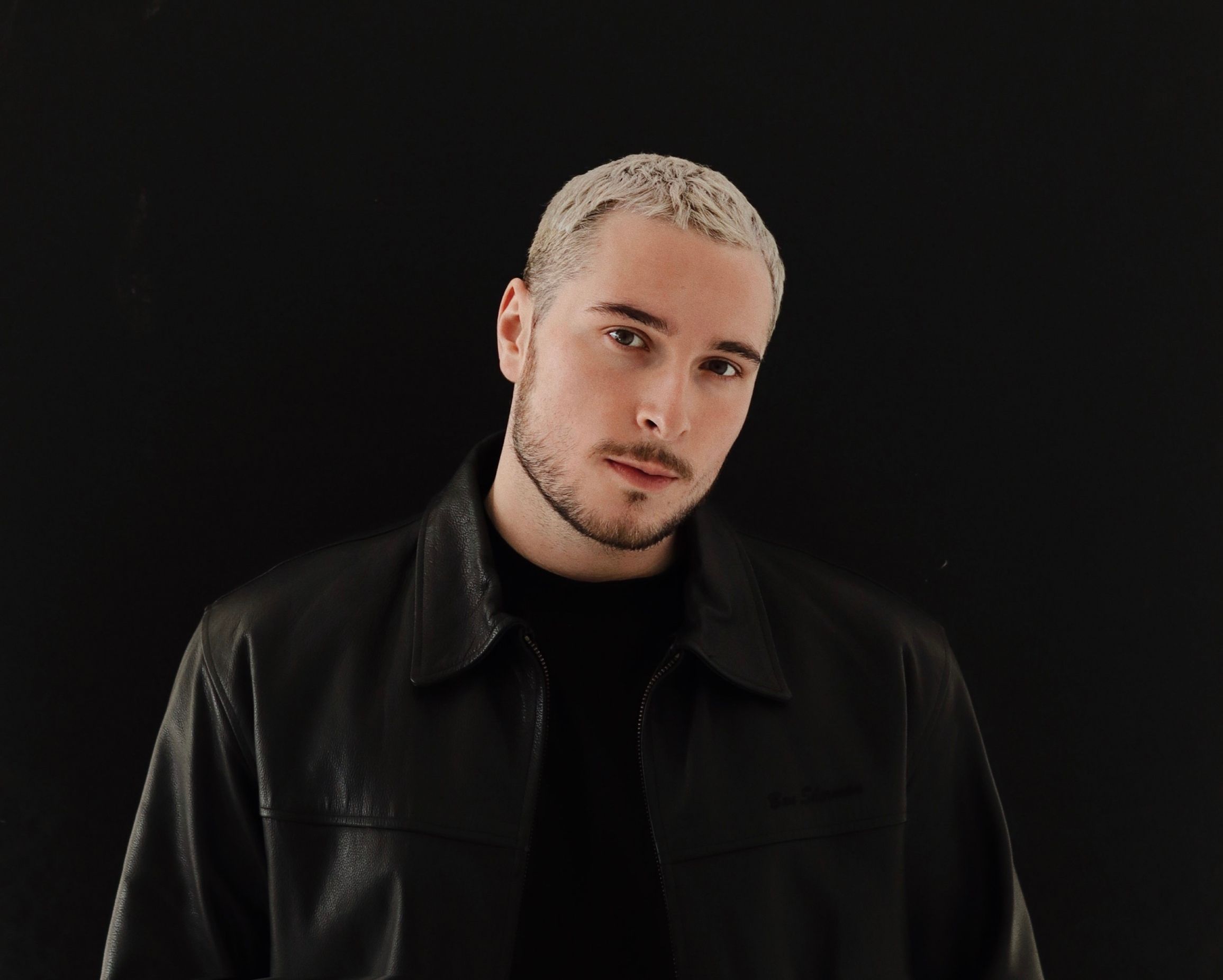 Нове ім'я в українському R&B-Pор - молодий хітмейкер Нікіта Кісельов - фото 556239
