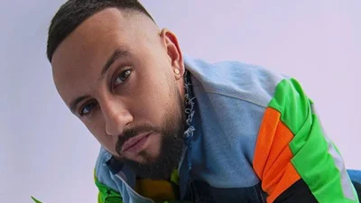 MONATIK презентовал home video на новый украиноязычный трек "Все моє життя"