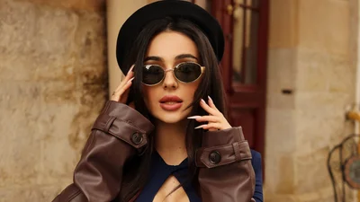 Зірковий бліц: Анна Трінчер про факапи під час виступів, комплекси й абсурдні новини у ЗМІ