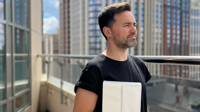 По-багатому: Тімур Мірошниченко вперше показав свою квартиру