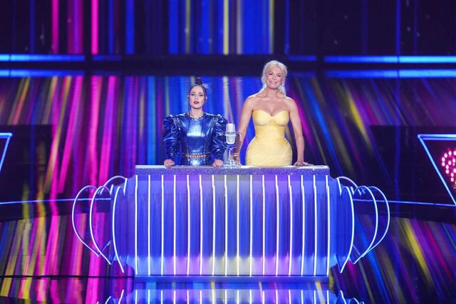 Во втором полуфинале 'Евровидения 2023' Санина вышла в образе, вдохновленном Дэвидом Боуи - фото 557361