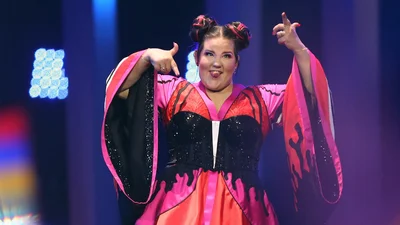 Самые яркие участники "Евровидения" вернулись на сцену с каверами на известные хиты