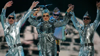Верка Сердючка так завелась на сцене "Евровидения-2023", что с нее слетела туфля