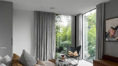 В стиле дзен: дизайнер рассказала, как сделать спальню суперкомфортной