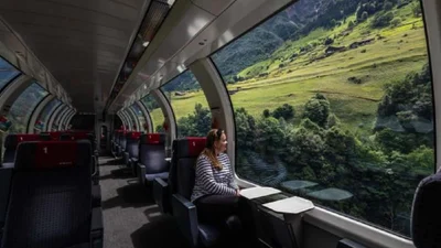 Поездки мечты: запускают поезд с панорамными окнами, поражающий пейзажами