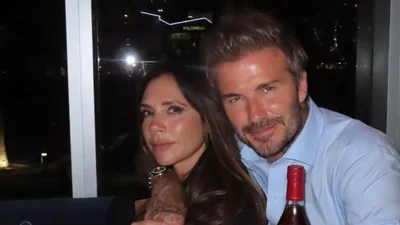 Девід Бекхем постібався з Вікторії та її макіяжів у потішній пародії