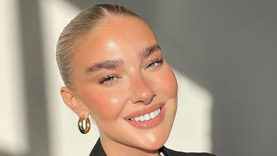 Сила макіяжу: як змінити форму обличчя за допомогою рум’ян