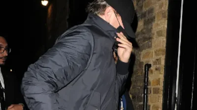 Ди Каприо пригласил молодую модель на ужин с мамой