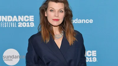 Милле Йовович посвятили инсталляцию в Днепре, где жила ее бабушка