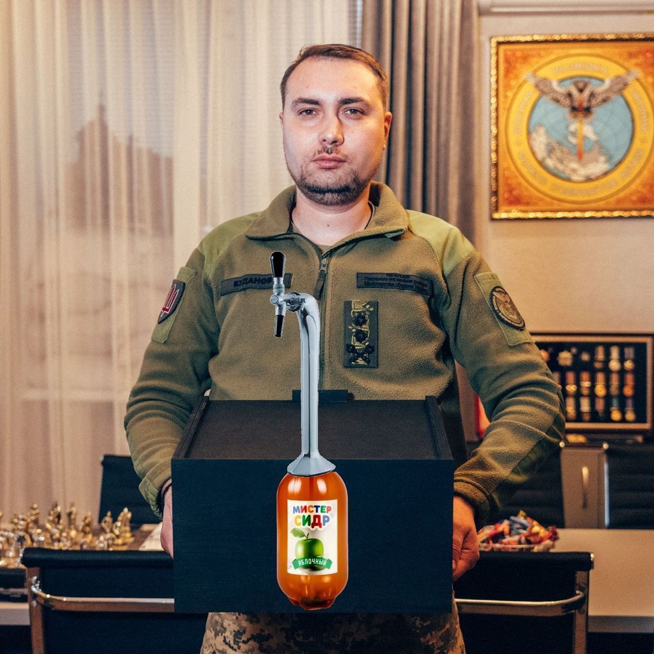 Піднімаємо настрій мемами про 'Мистер Сидр', яким отруїлися росіяни - 559483 Піднімаємо настрій мемами про 'Мистер Сидр', яким отруїлися росіяни - фото 559483