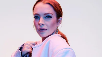 Беременная Линдси Лохан впервые рассказала о романтическом знакомстве с мужем