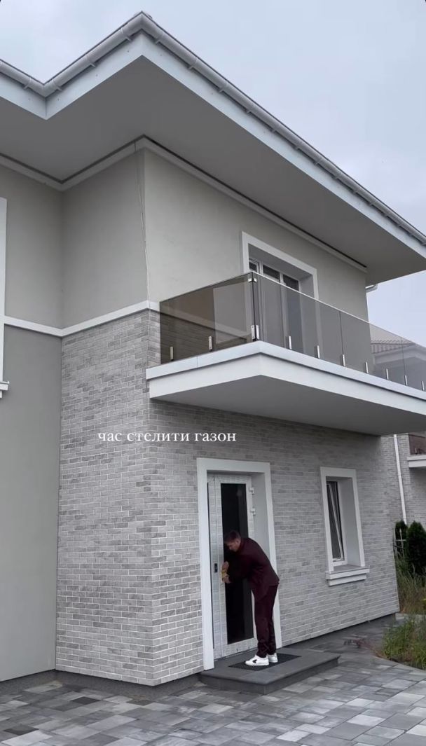 Кристина Остапчук ответила Полтавской по поводу ее планов переделать их с Владимиром дом - 559802 Кристина Остапчук ответила Полтавской по поводу ее планов переделать их с Владимиром дом - фото 559802