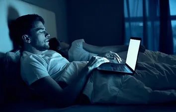 Зависящие от порно мужчины доводят себя до психического расстройства: исследование
