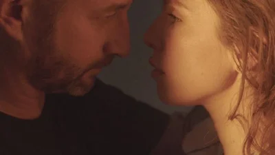 Химия очевидна: Кристина Соловий и Сергей Жадан страстно обнимались на сцене