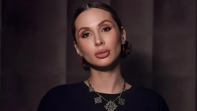 Вышедшая с плакатом против Светланы Лободы девочка прокомментировала скандал