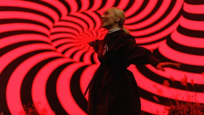 ROXOLANA выпустила видео на песню "сумую циклічно"