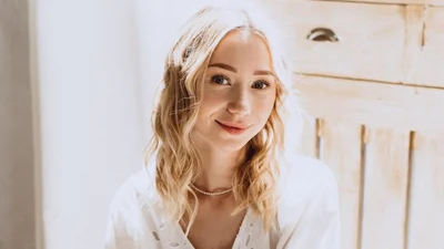 Катерина Репяхова показала, як збільшила губи: фото "до" і "після" ін'єкції