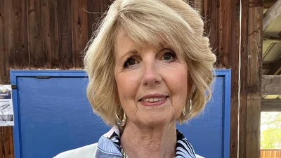 "Одягаєшся не за віком": 76-річна жінка відповіла хейтерам найоригінальнішим способом