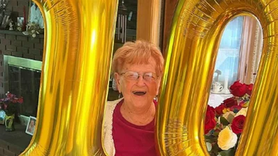 Не вмів цілуватись, хай спочиває в мирі: бабуся кумедно оцінила колишніх