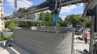 У Львові на 3D-принтері "надрукують" школу для 100 учнів