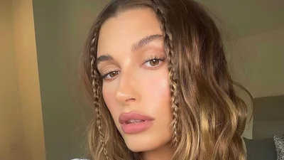 Кіски в тренді: 5 відеоуроків з плетіннями, які тебе загіпнотизують