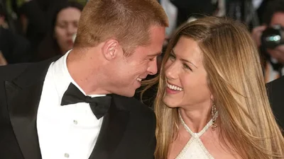 Дженнифер Энистон откровенно рассказала, как пережила развод с Брэдом Питтом