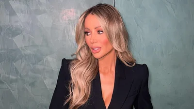 Це змінить твоє життя: жінка розповіла, як використовує дезодорант для стійкості макіяжу