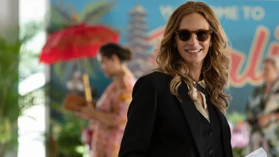 Джулия Робертс показала милое фото поцелуя с мужем