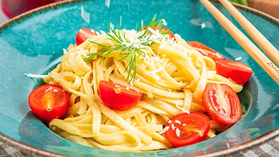 Ужин за полчаса: как приготовить пасту с томатами