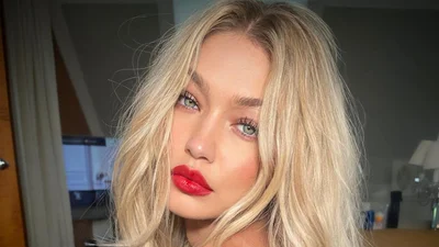 Як зробити "ліниву" літню укладку волосся, яку зацінила Джіджі Хадід