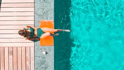 8 способів впоратися зі спекою, якщо немає кондиціонера