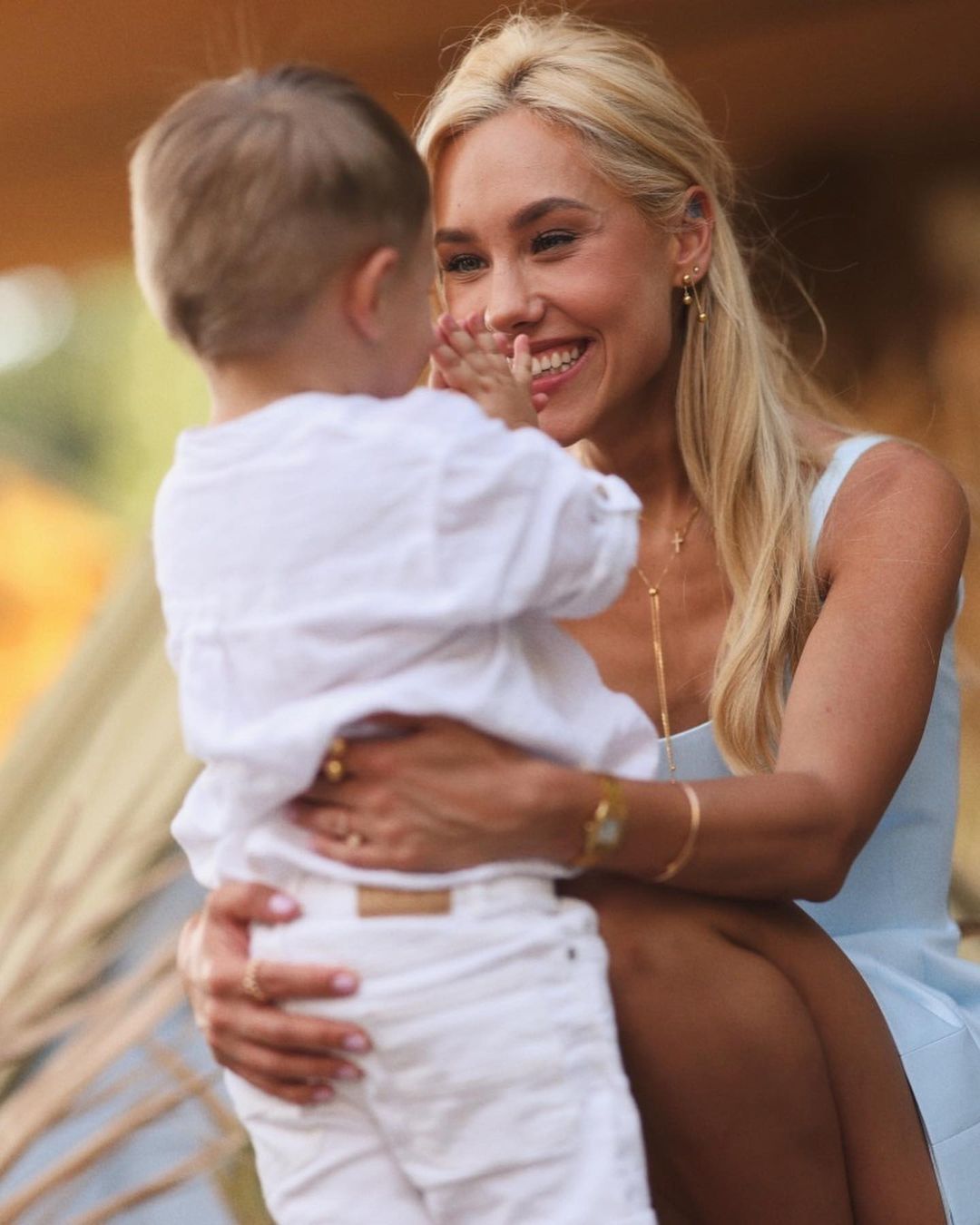 Даша Квіткова з сином - фото 564234