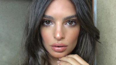 Пухлые губы за 5 шагов: все подумают, что ты их "сделала"